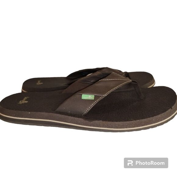 Sanuk Beer Cozy Men's Thong Flip Flop Sandals Sz 9 Brown - Picture 1 of 9